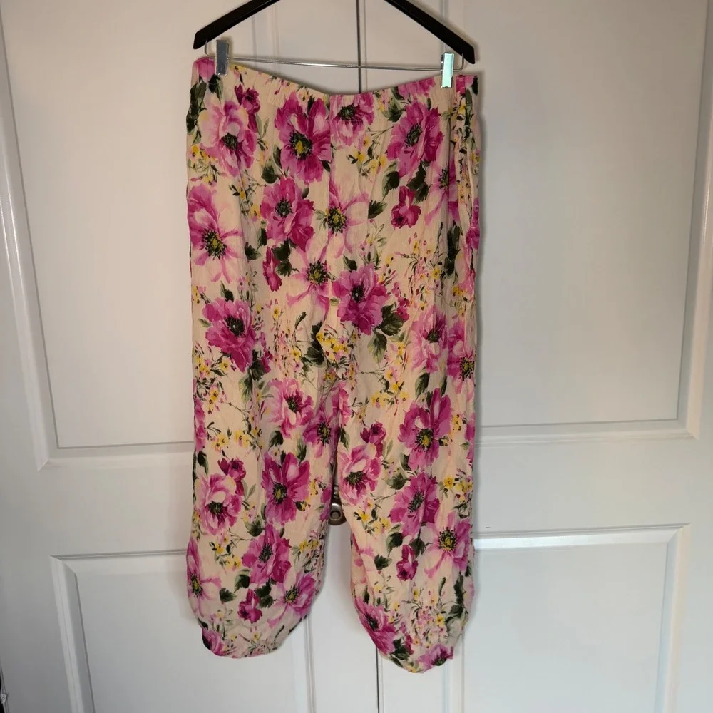 Abercrombie & Fitch Pink Floral Plisse Wide Leg Pants Womens XL Short XLs